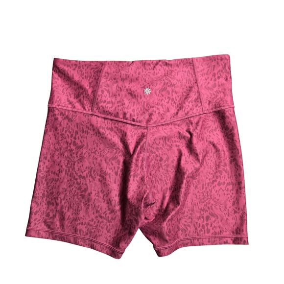 Athleta Elation Leopard Print Pink 7" Biker Short Size: 1X - Picture 3 of 5